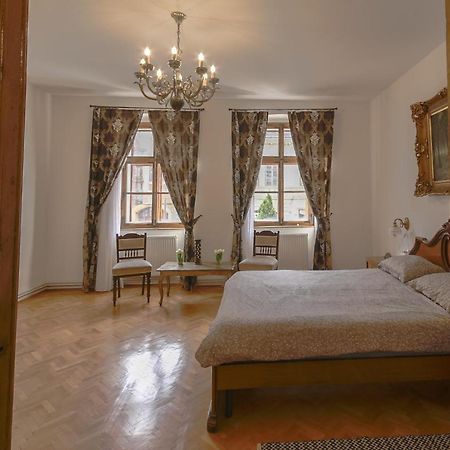 Illo Tempore - Ultracentral Apartment Sighişoara Exteriör bild