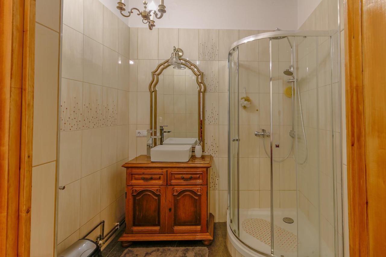 Illo Tempore - Ultracentral Apartment Sighişoara Exteriör bild